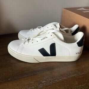 Veja Woman’s Black White Campo Chrome Free Leather Sneakers- Size 10.5